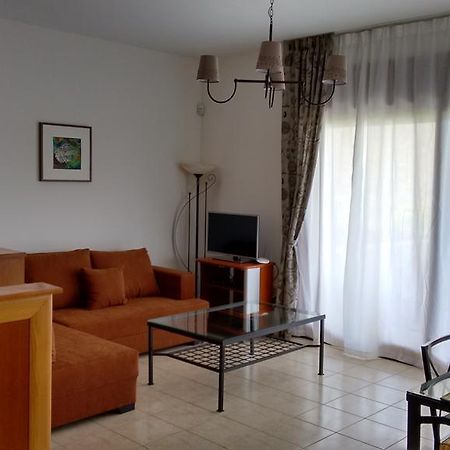 Tholos Bay Suites Kavoúsion Cameră foto