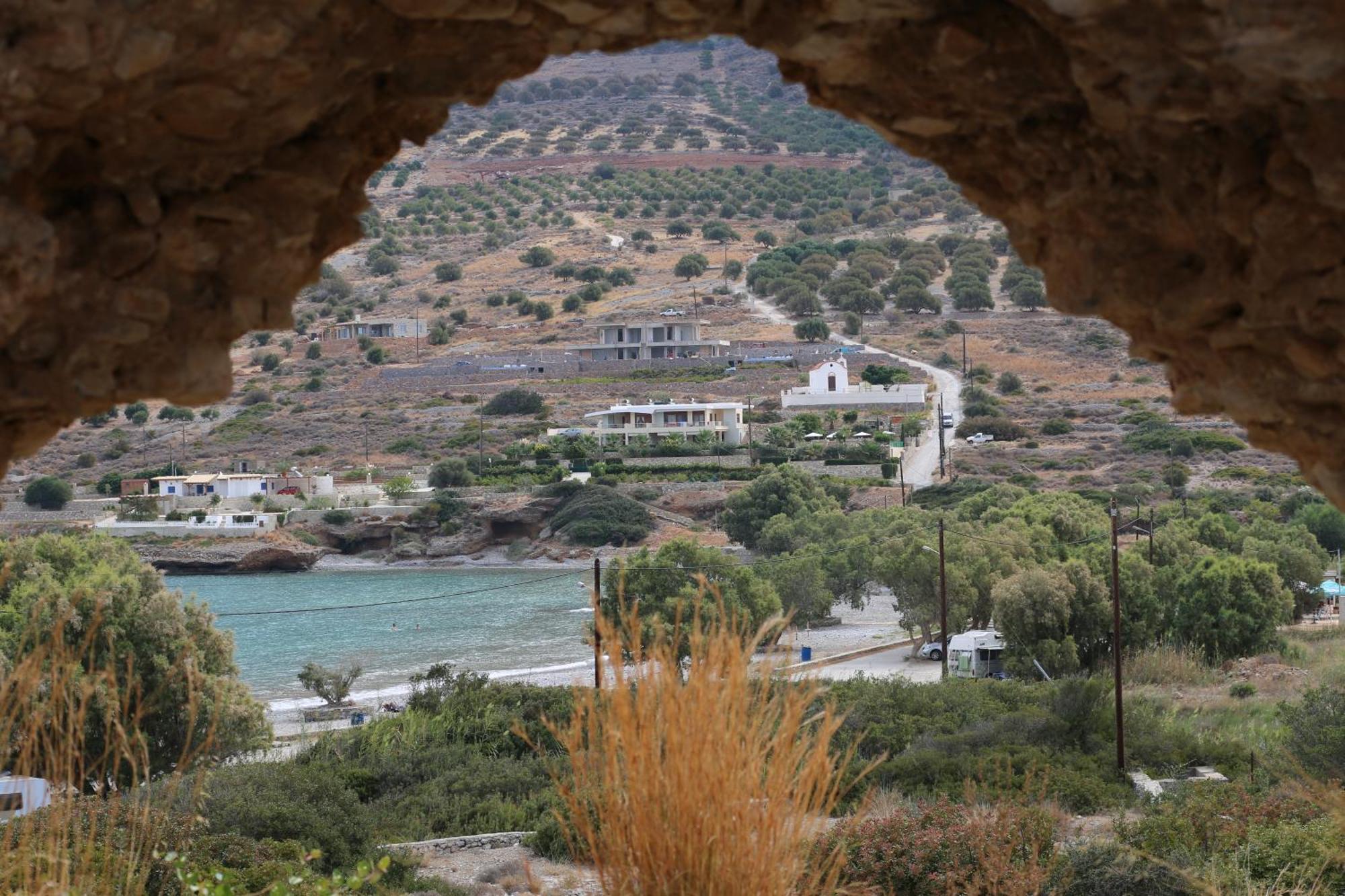 Tholos Bay Suites Kavoúsion Cameră foto
